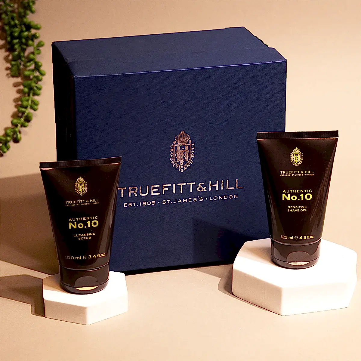 Truefitt & Hill  Authentic no.10 Face Care Gift set For Men| Men's Gifting| Festive Gifting