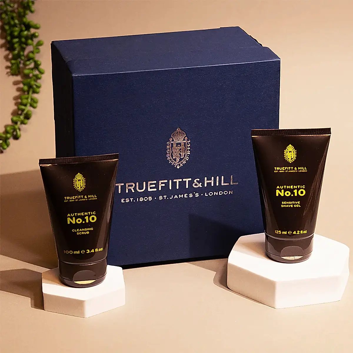 Truefitt & Hill Authentic no.10 Face Care Gift set For Men| Men's Gifting| Festive Gifting